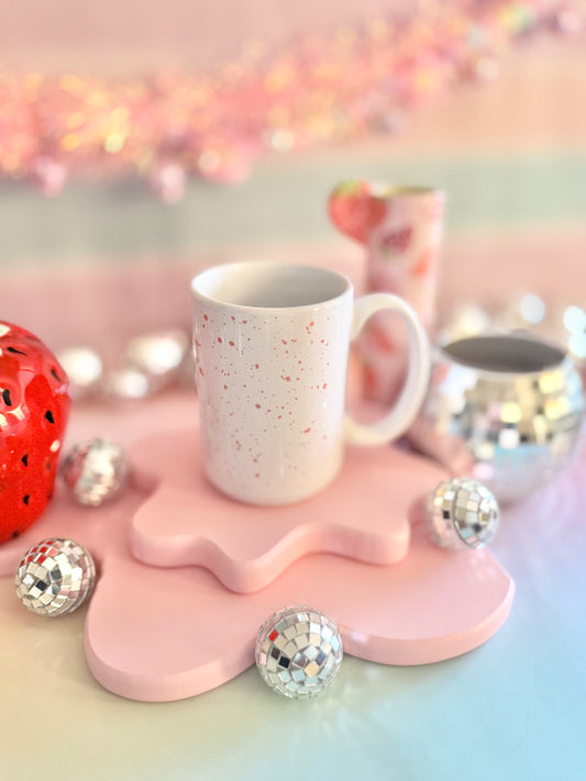 Straw-Barely Hanging On 15oz Mug