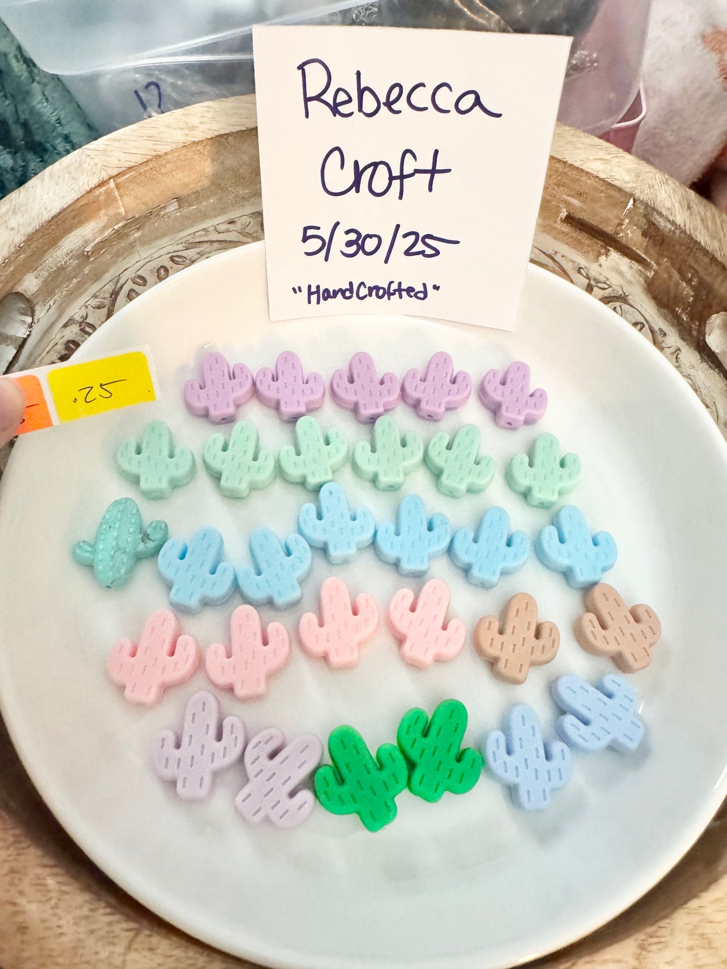 color cactus bead